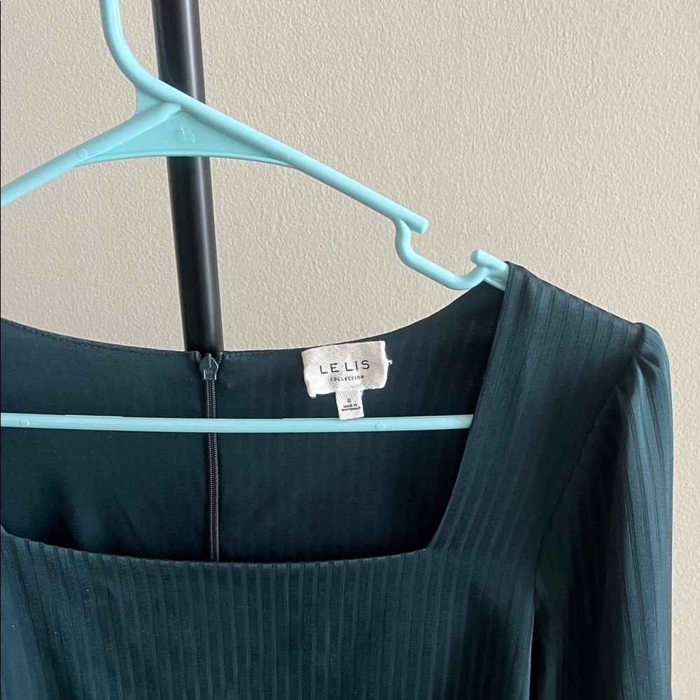 Le Lis Dark Green Long Sleeve Square Neck Mini Dress Size S - Picture 2 of 2